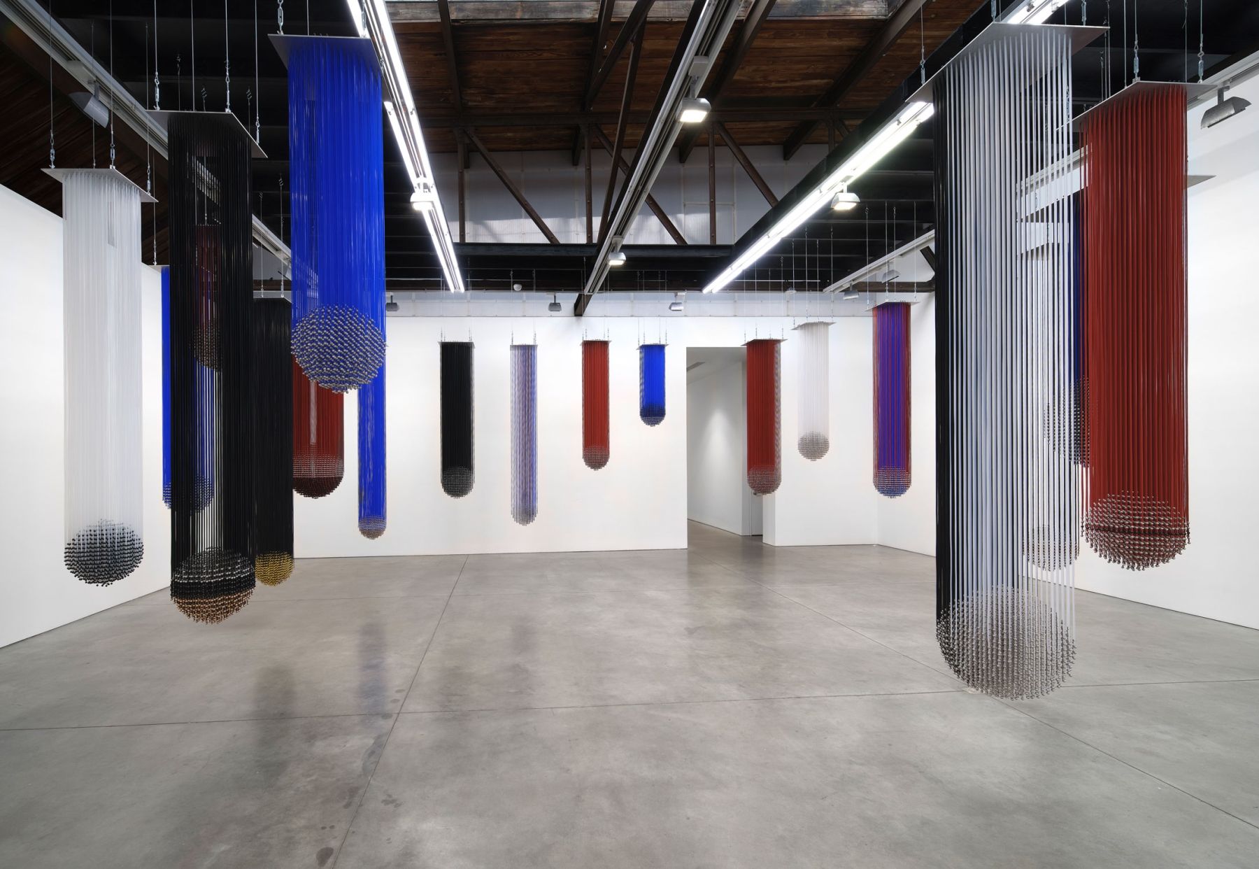 Eva LeWitt, Eva LeWitt at Luhring Augustine, photo 2