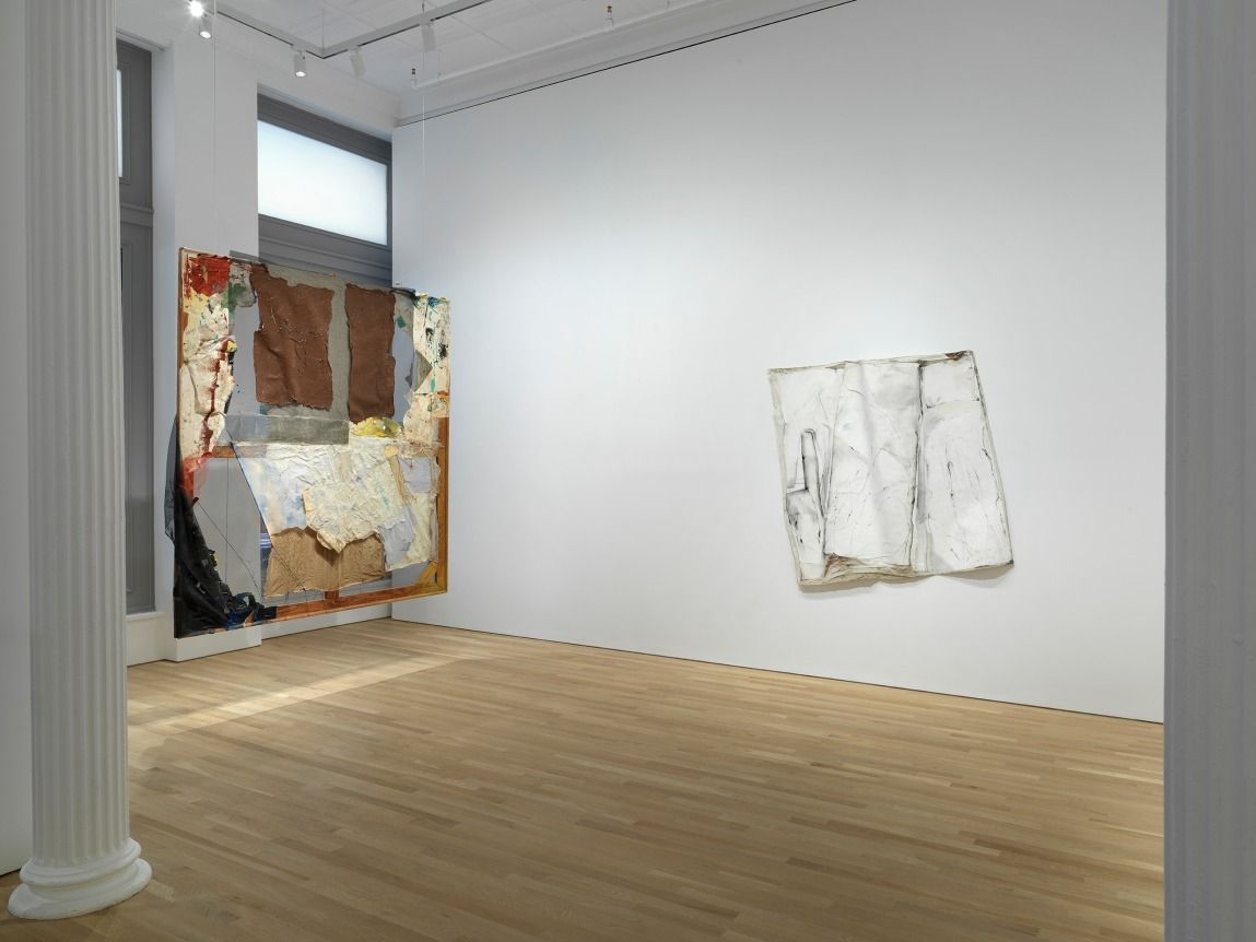 Suzanne Jackson, Light and Paper at Ortuzar, photo 2