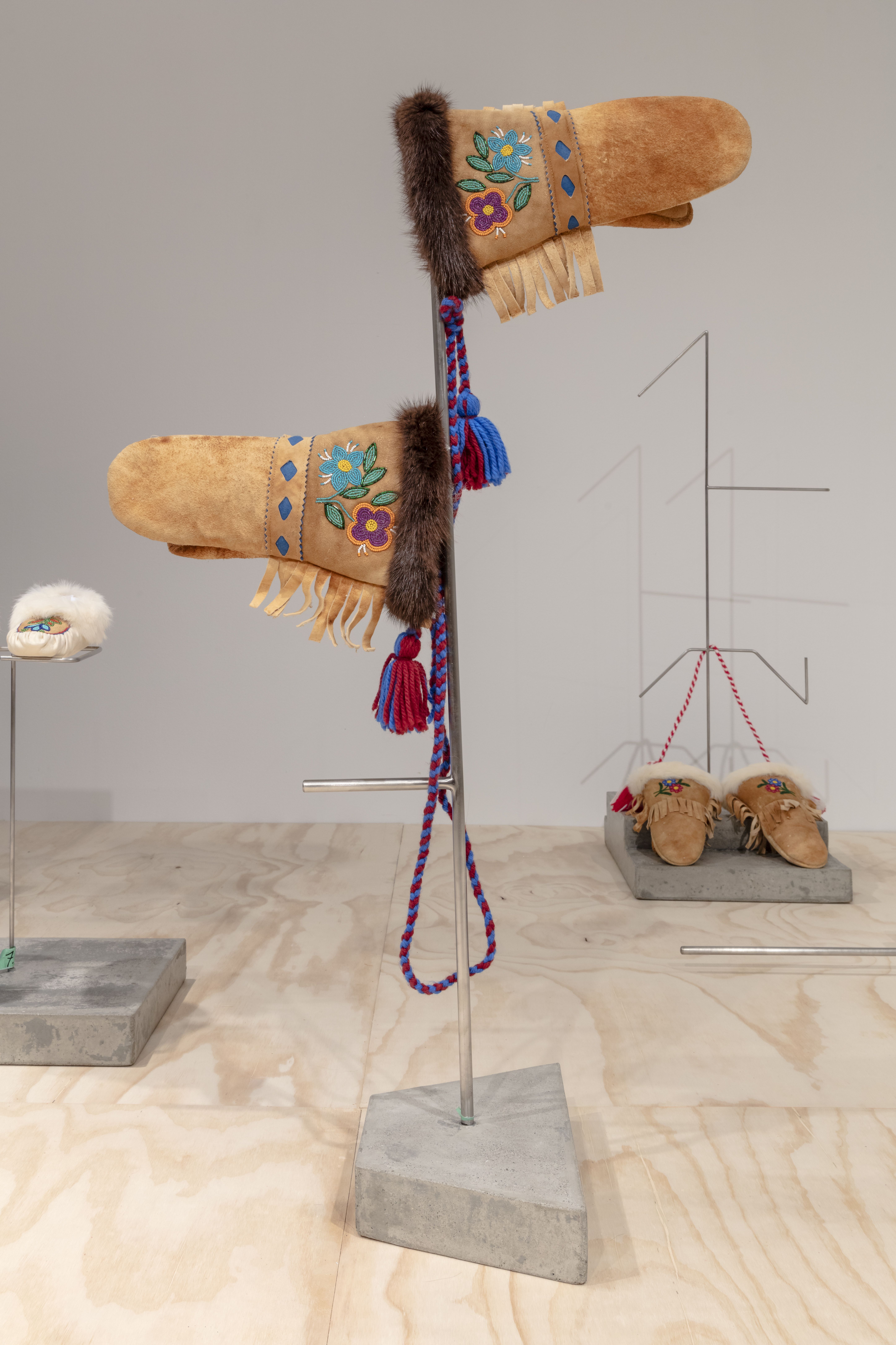 Akâmi-, Akâmi- at Camden Art Centre, photo 2