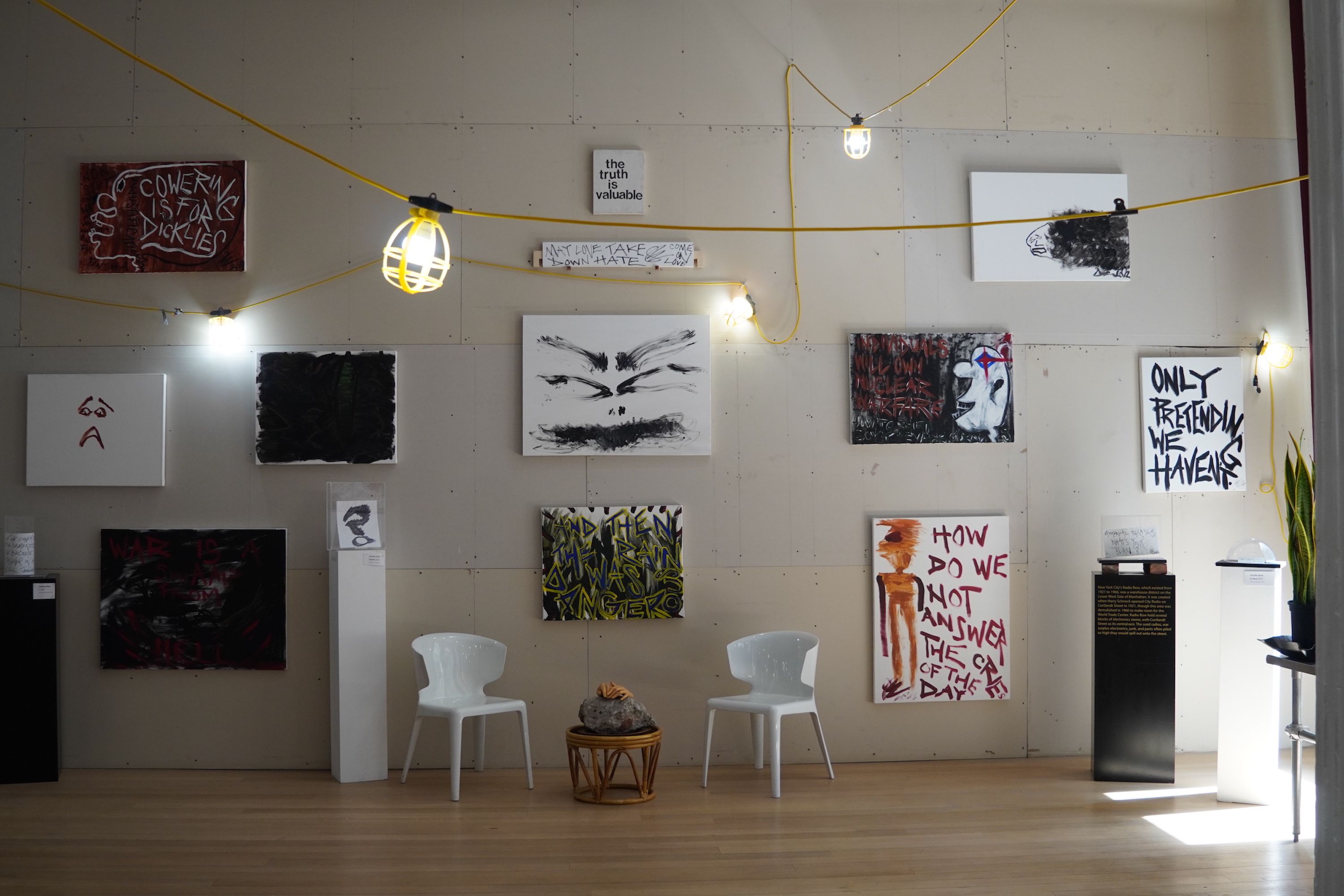 Jennifer Elster, image 5 of 10