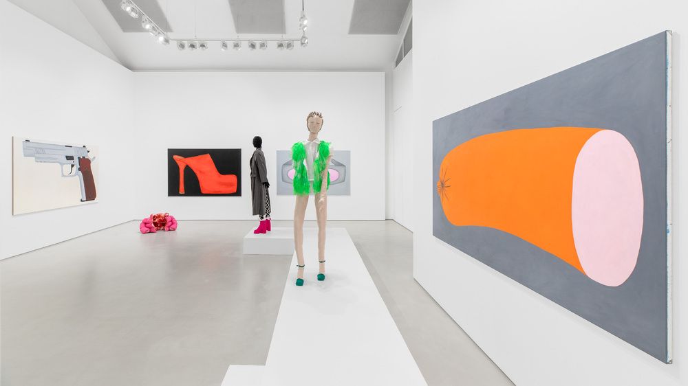 Raphaela Simon, The Fashion Show at Max Hetzler, photo 3