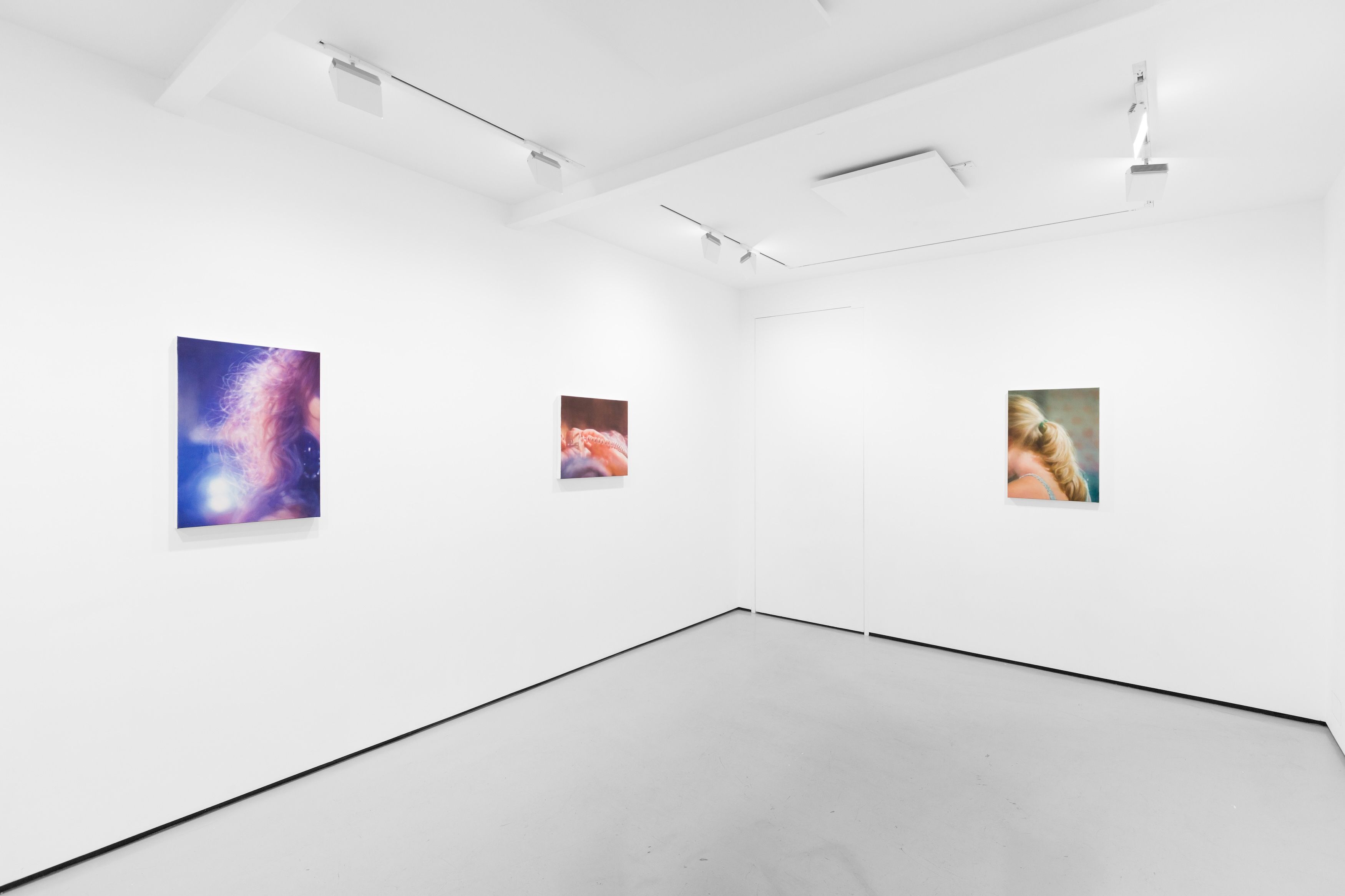 Rachel Lancaster, Notes Lie Long at Workplace, photo 12