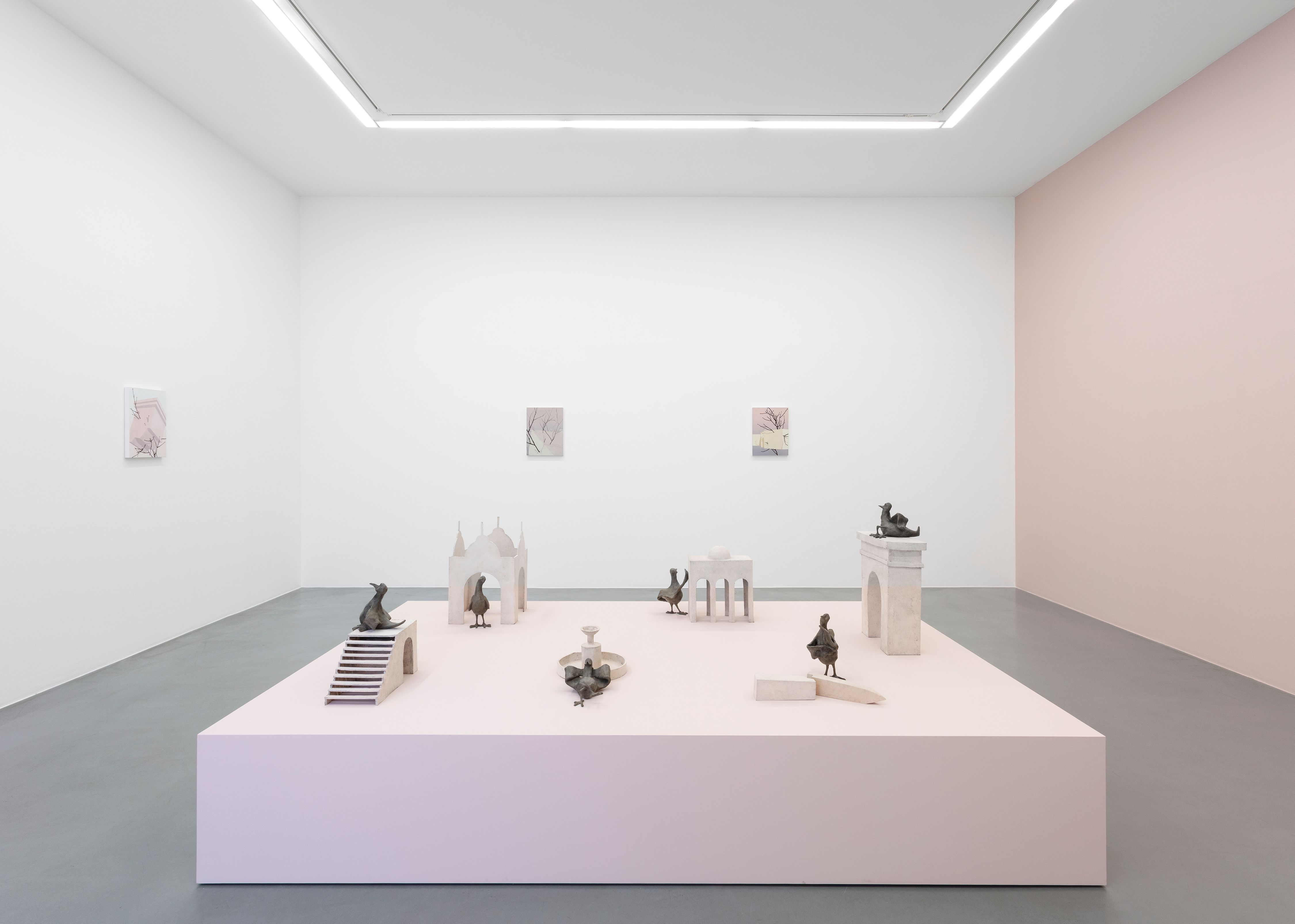 Iván Argote, Prémonitions at Perrotin, photo 5