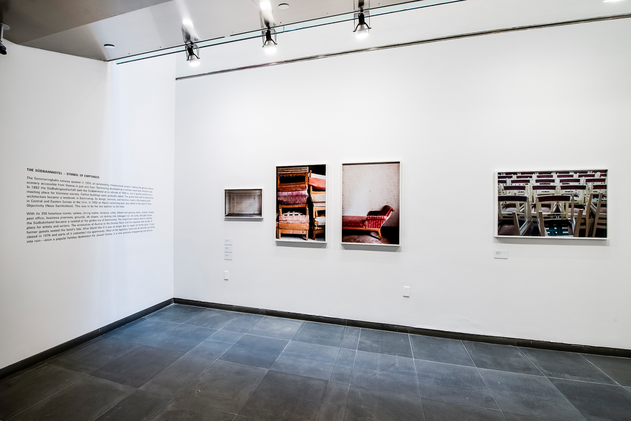Yvonne Oswald & Tatiana Lecomte, Void at Austrian Cultural Forum, photo 5