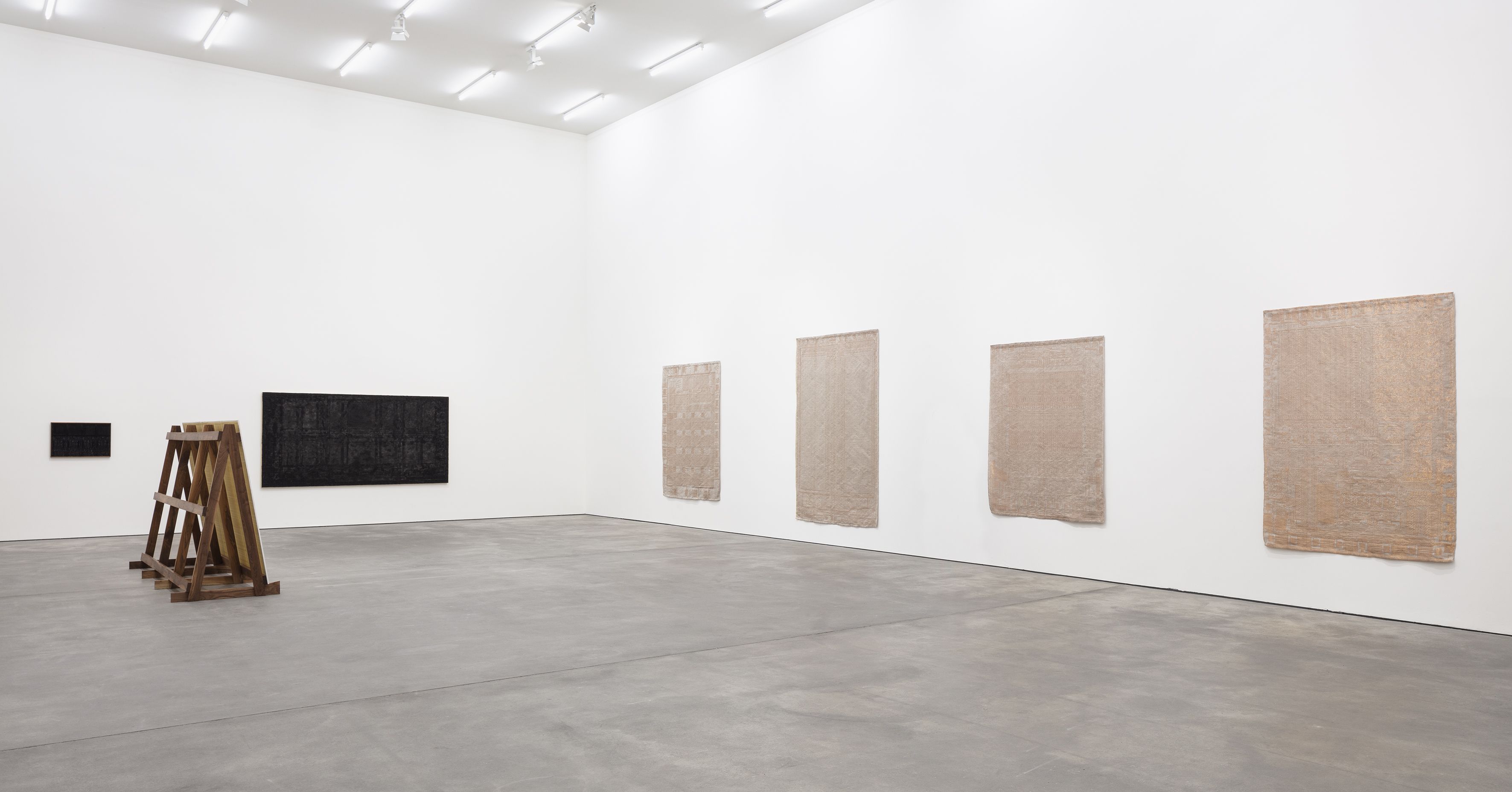 Analia Saban, Save As at Sprüth Magers, photo 4