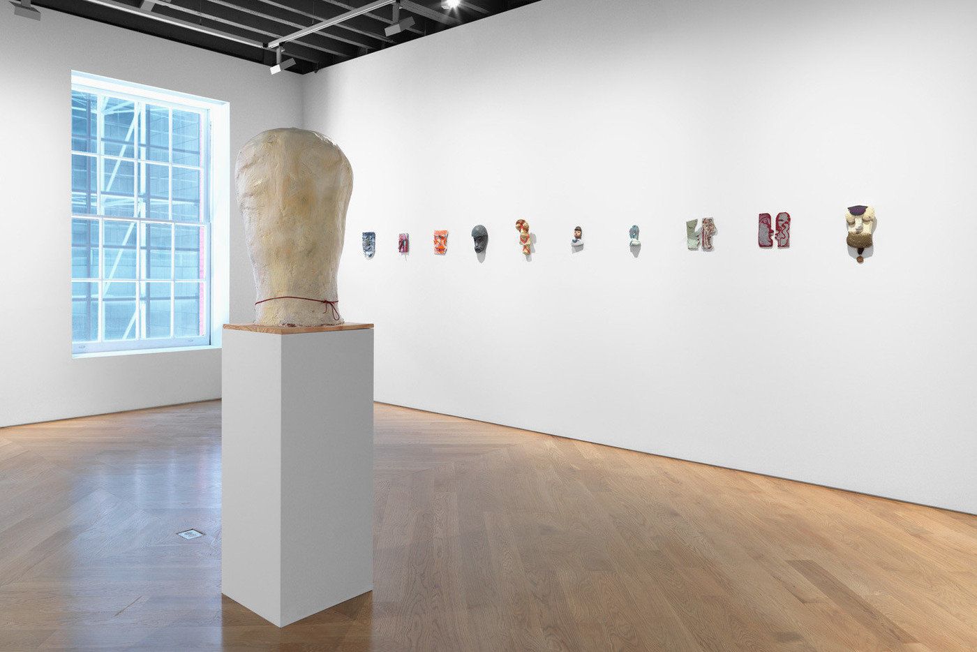 Nicole Eisenman, Faces: Painted Reliefs at Anton Kern, photo 5