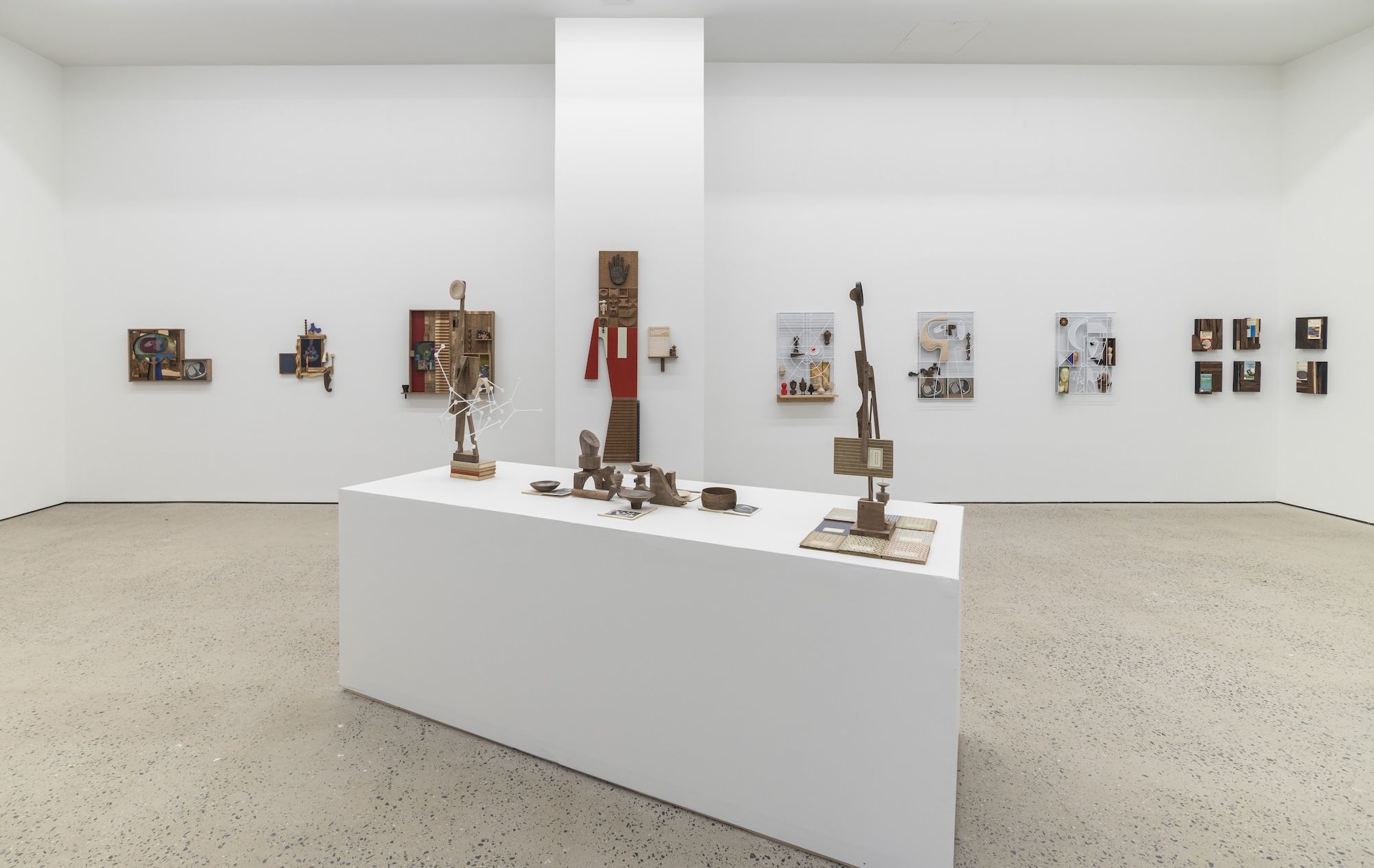 Edgar Orlaineta, The 'Pataphysic Craftsman at Swivel Gallery, photo 10