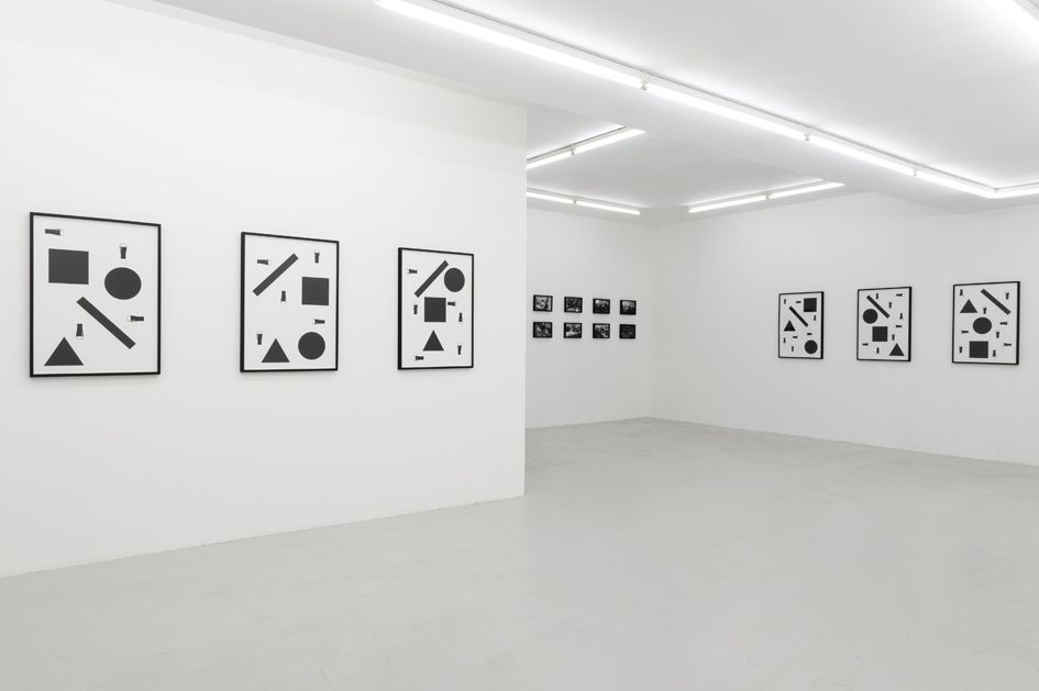 Liam Gillick, The Red Wood Pigeon Meets Some Meetings at Air de Paris, photo 7