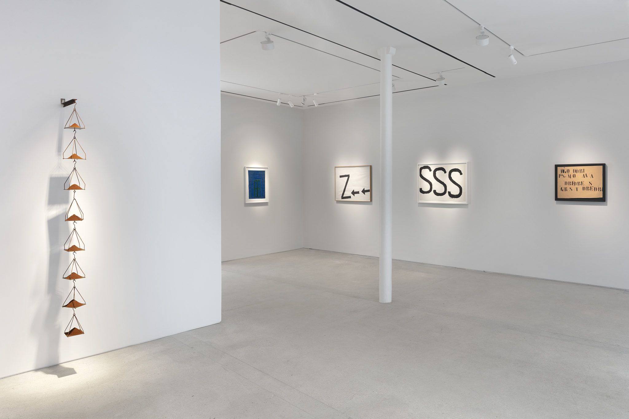 Jannis Kounellis, image 9 of 10