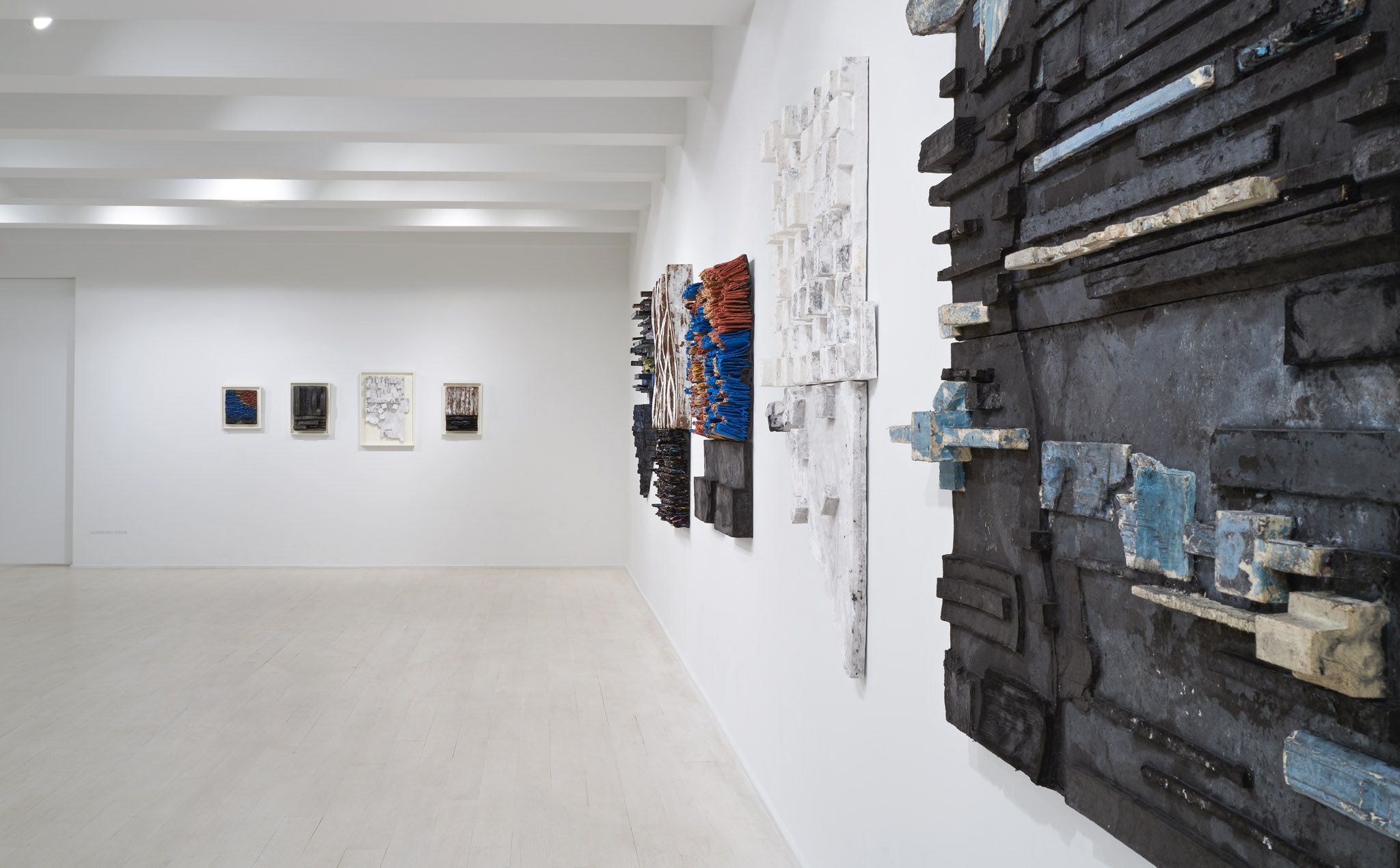 Leonardo Drew, Leonardo Drew at Pace Prints, photo 19