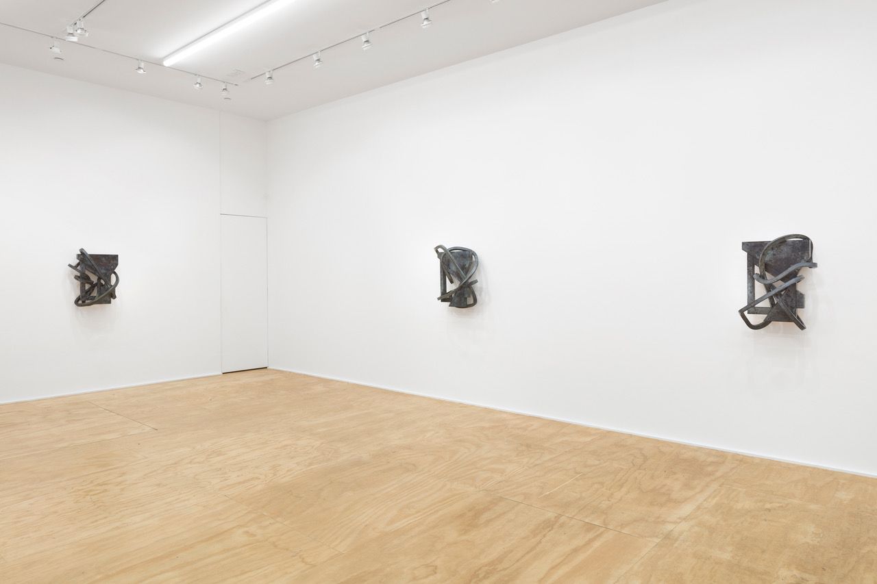 Wyatt Kahn, Knots & Figures at Eva Presenhuber, photo 4