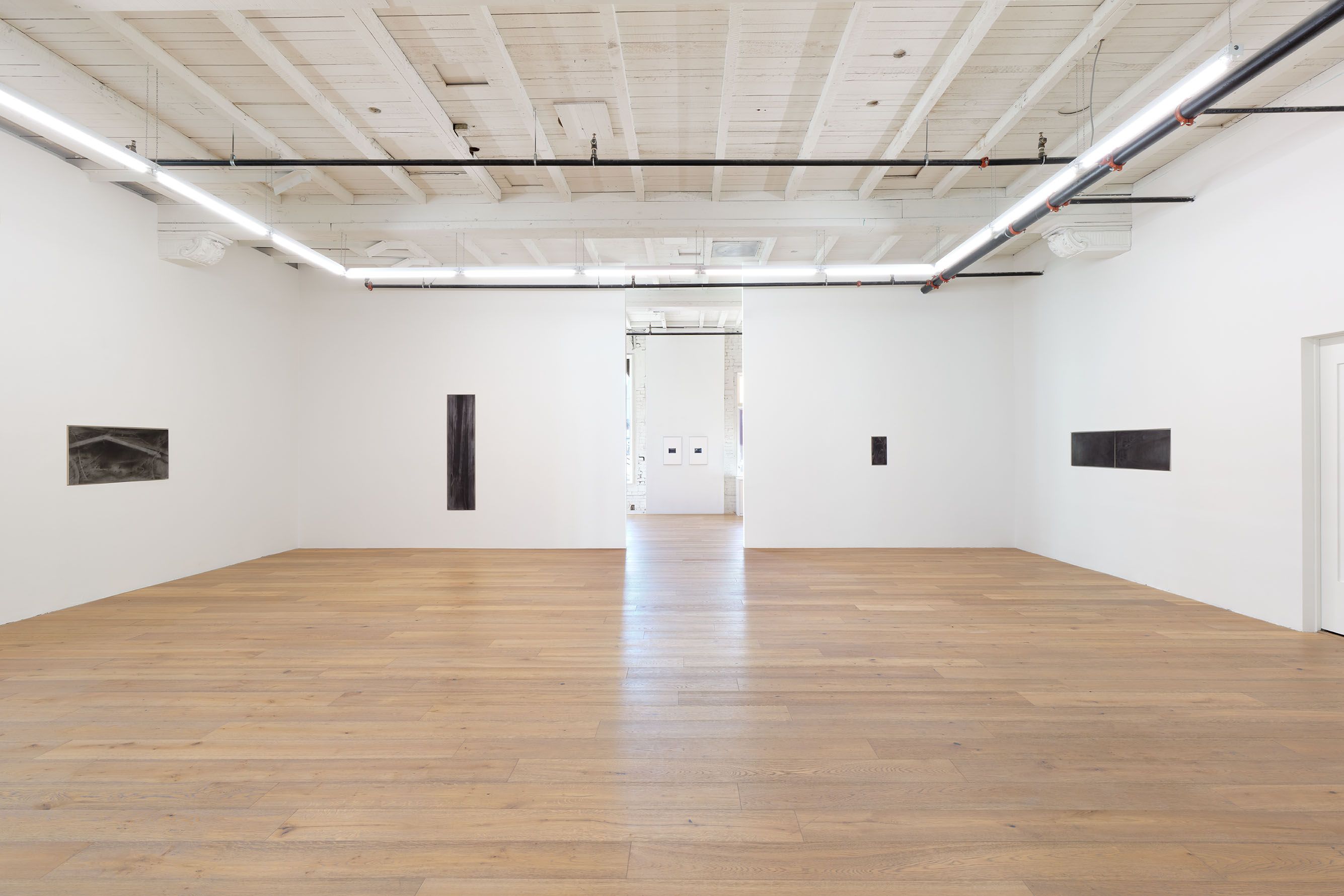 Maren Karlson, Staub (Holes) at Hannah Hoffman, photo 5