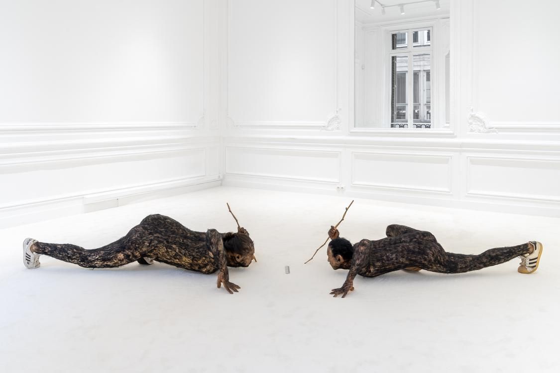 Rirkrit Tiravanija, In Aliens We Trust at Chantal Crousel, photo 3