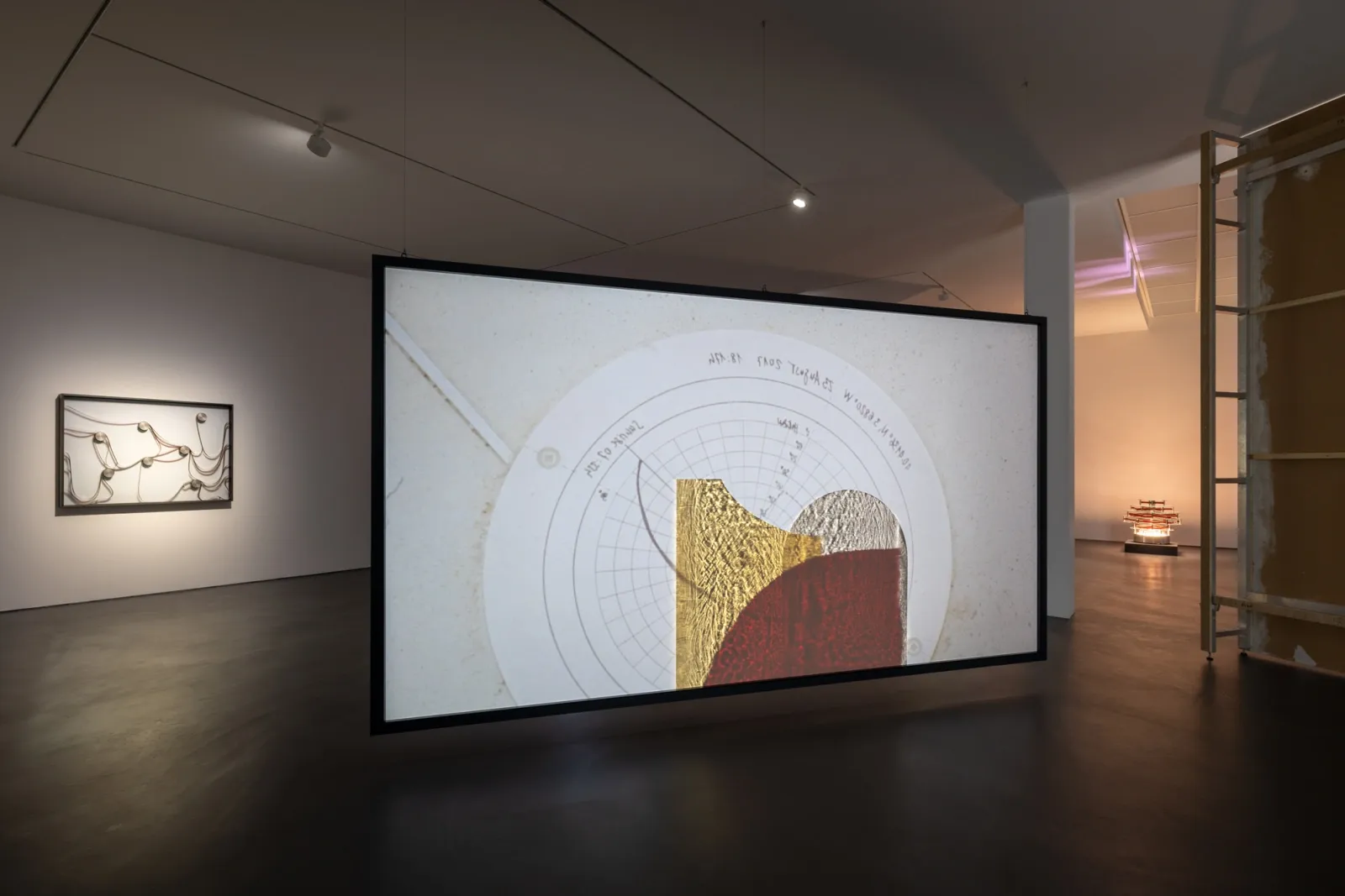 Rosa Barba, Radiant Exposures at Esther Schipper, photo 3