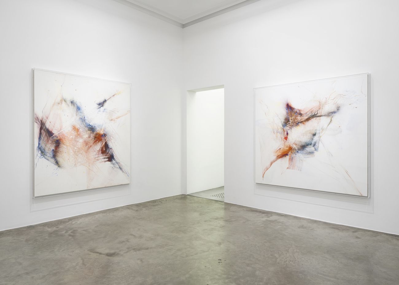 Thilo Heinzmann, What Do You Want Me to Bring You: I Am Going to Town at Perrotin, photo 5