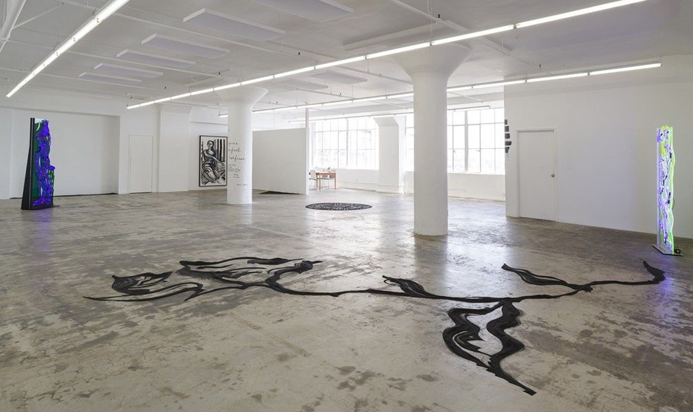 Mira Dancy, Herfugue at Joan, photo 3