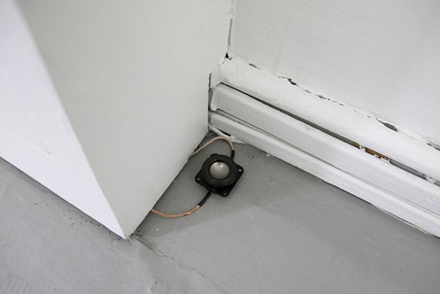 Seth Cluett, The Persistence of Traces at Audio Visual Arts, photo 6