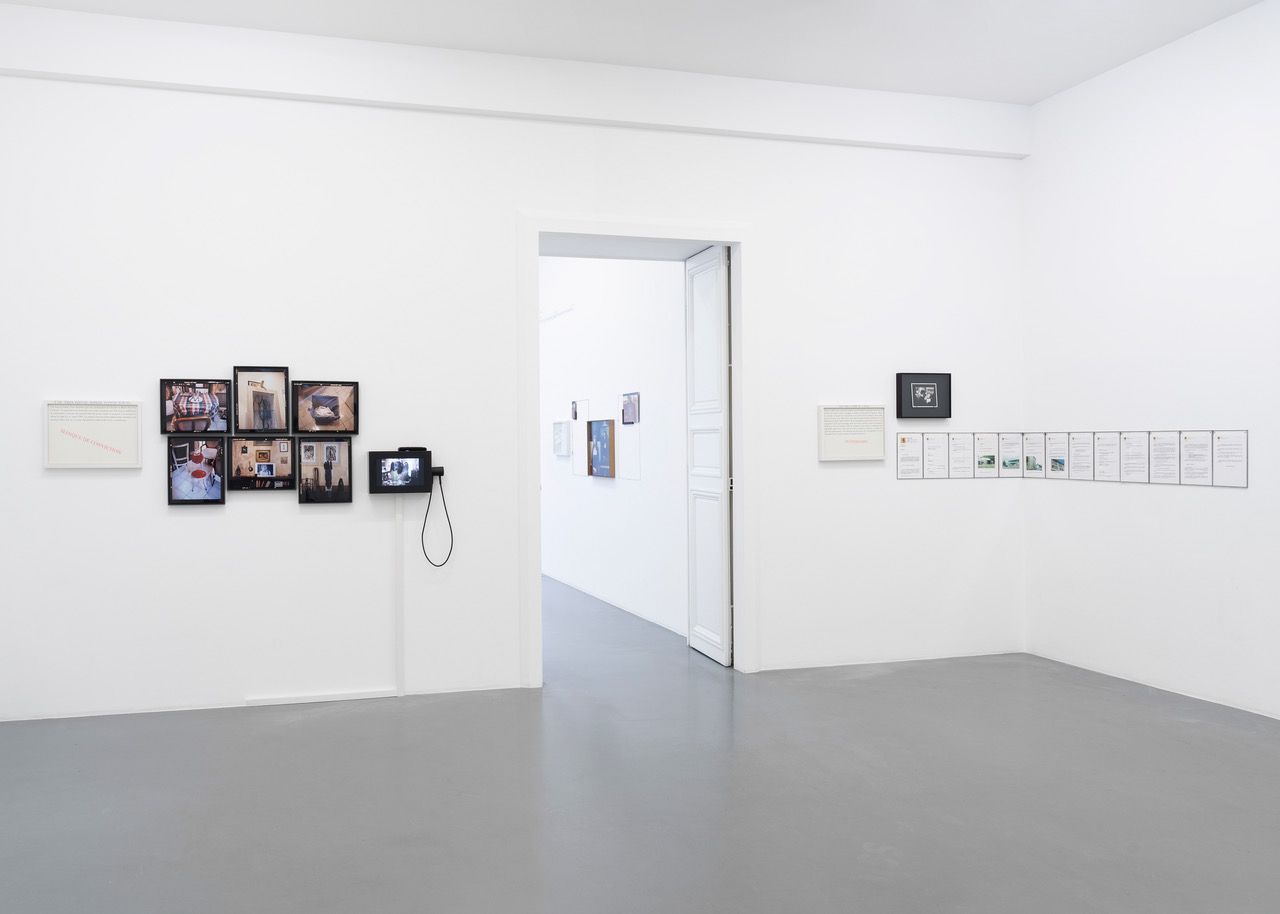 Sophie Calle, Séance de Rattrapage at Perrotin, photo 4
