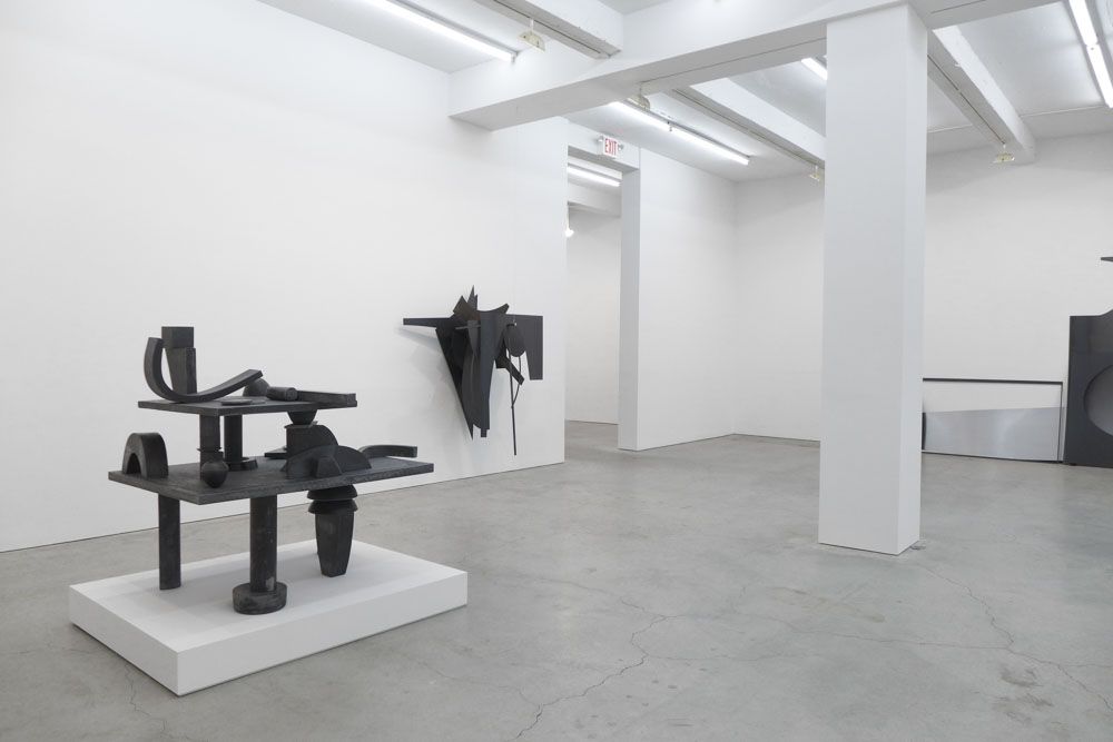 Erin Shirreff, Arm's Length at Sikkema Jenkins & Co., photo 4