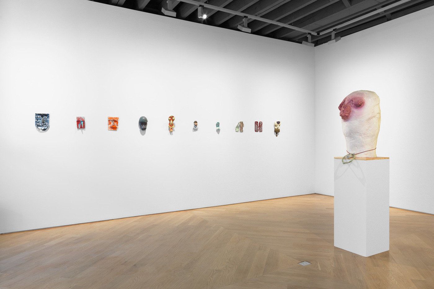 Nicole Eisenman, Faces: Painted Reliefs at Anton Kern, photo 3