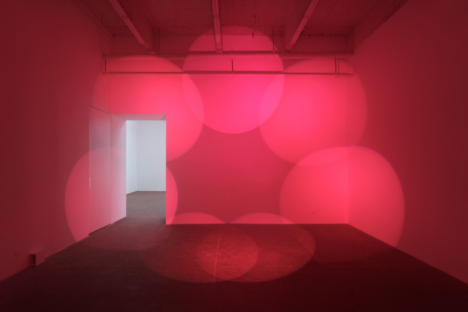 Ann Veronica Janssens, Ann Veronica Janssens at Bortolami, photo 4