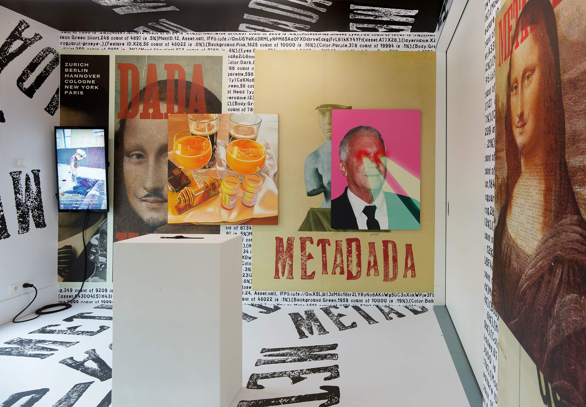 Kenny Schachter, Metadada at Nagel Draxler Crypto Kiosk, photo 7