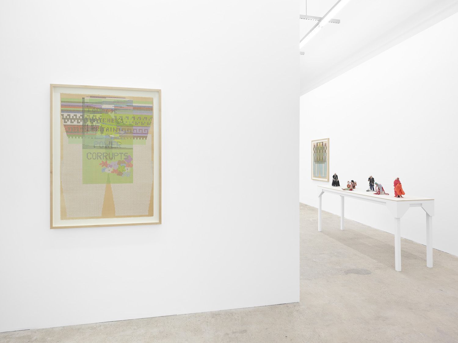Ellen Lesperance, Stay in the Centre of No-Man’s Land at Hollybush Gardens, photo 7
