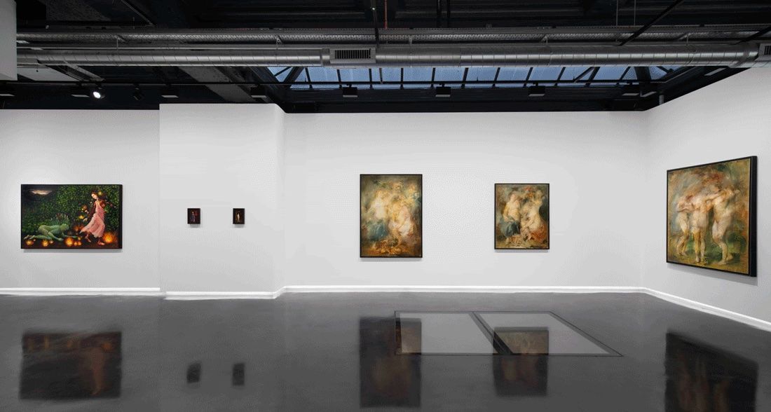 The Three Graces, The Three Graces at Unit London, photo 2