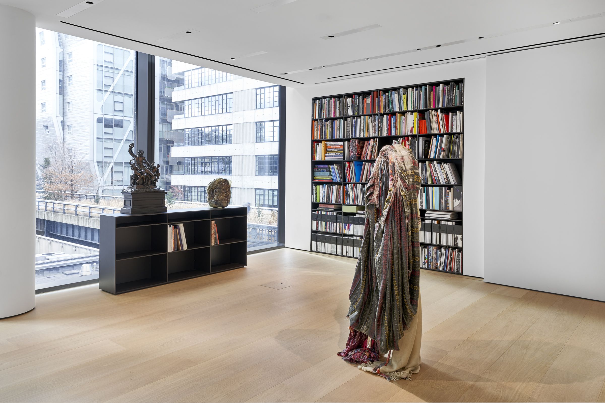 Kevin Beasley, A Body, Revealed at Hill Art Foundation, photo 3