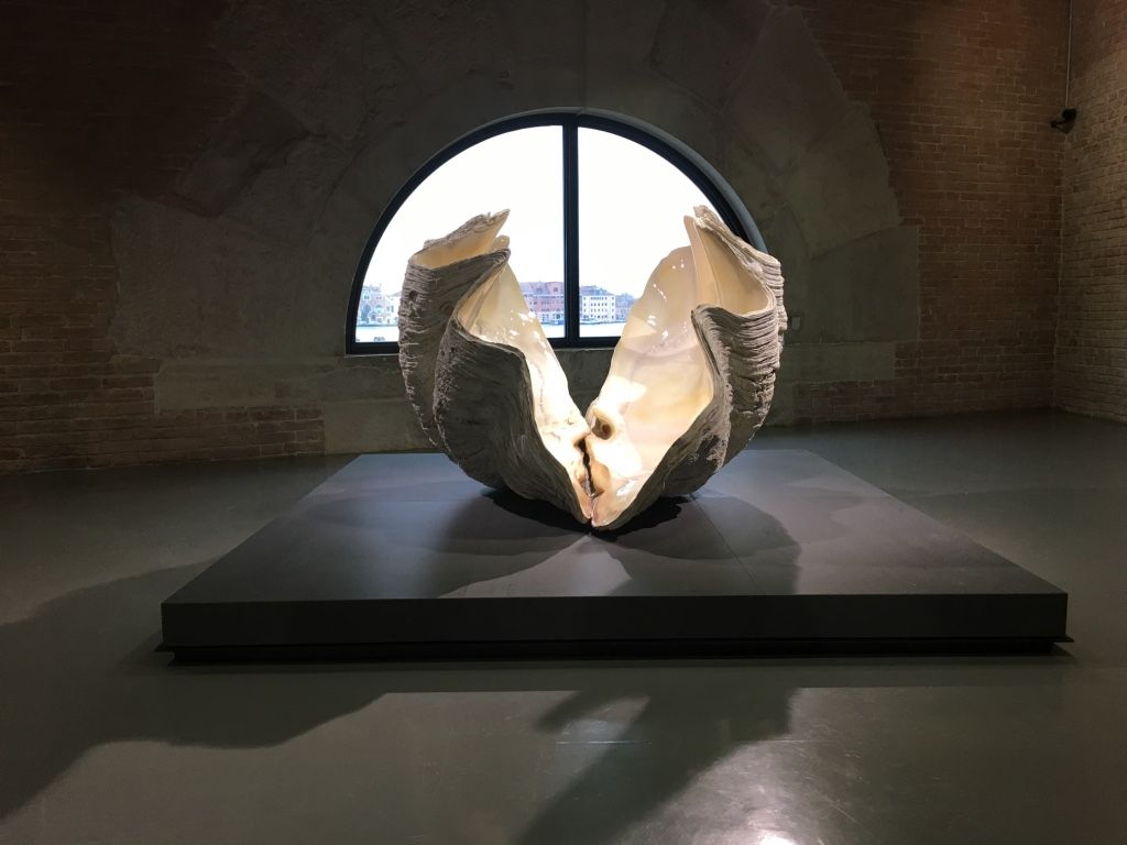 Damien Hirst, image 7 of 10