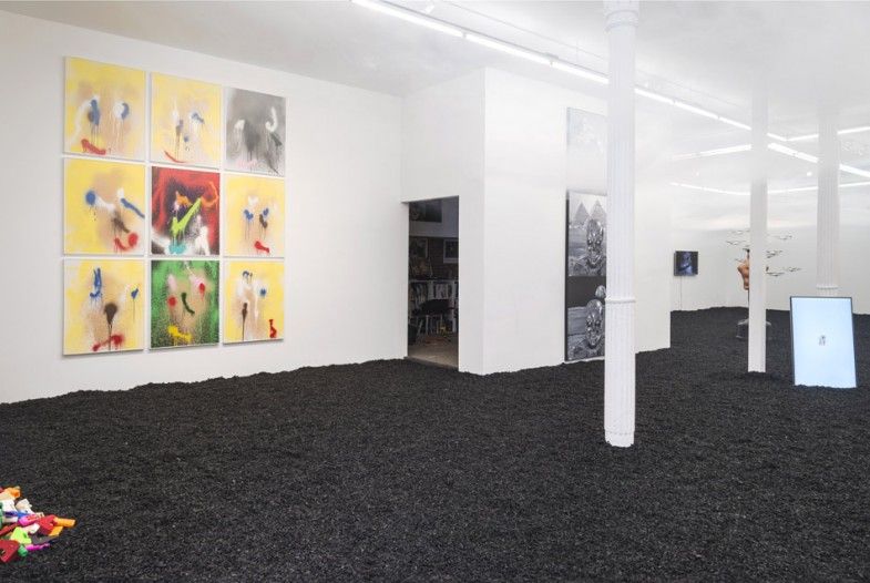 Installation view 7