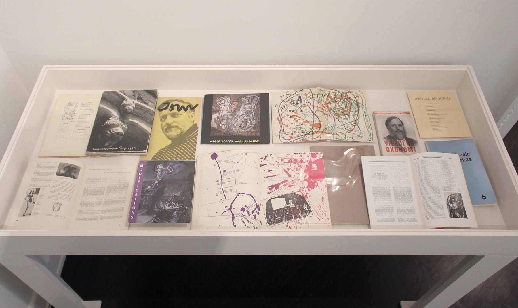 Asger Jorn, The Open Hide at Petzel, photo 6