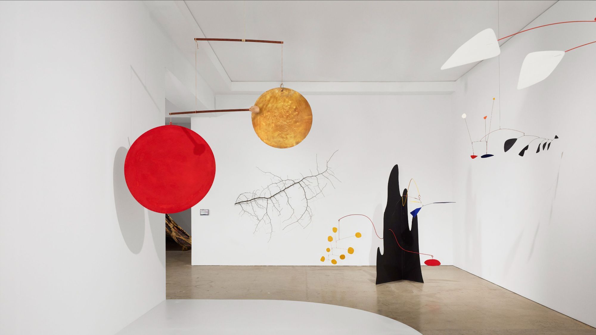 Every Kind of Wind: Calder and the 21st Century, Every Kind of Wind: Calder and the 21st Century at Nahmad Contemporary, photo 5
