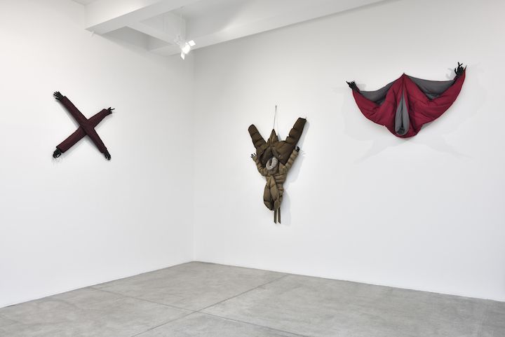 Annette Messager, Sleeping Songs at Marian Goodman, photo 3