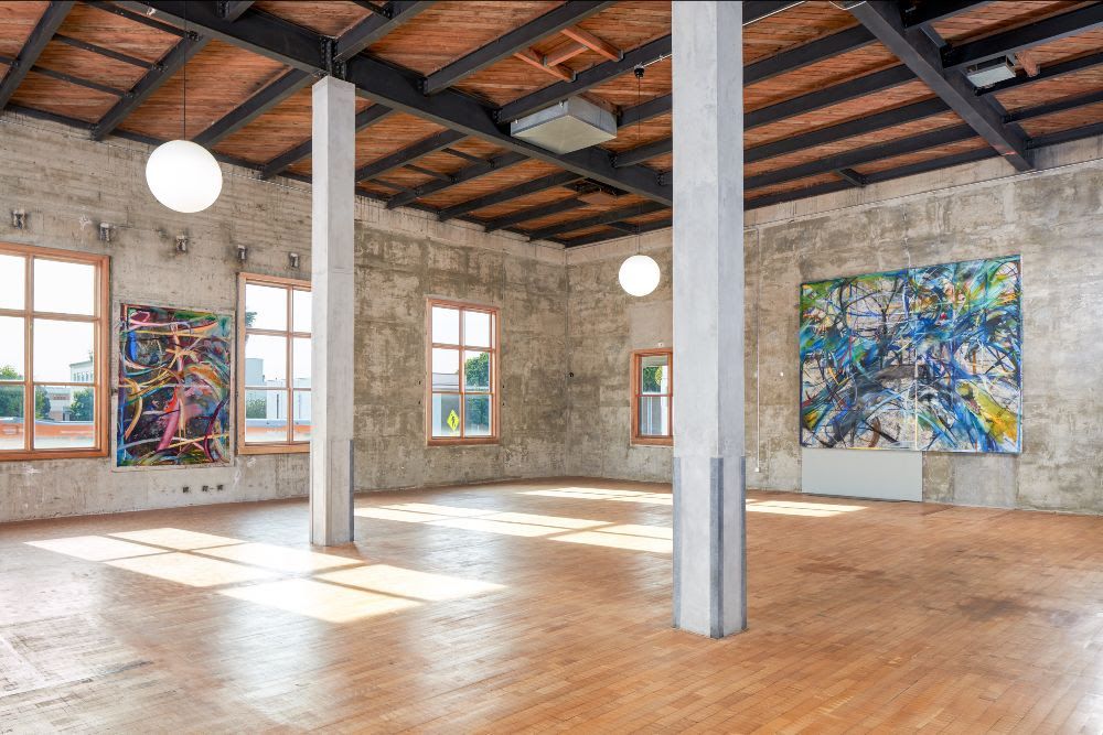 Mariana Oushiro, The Postcard at Vito Schnabel Gallery, photo 2
