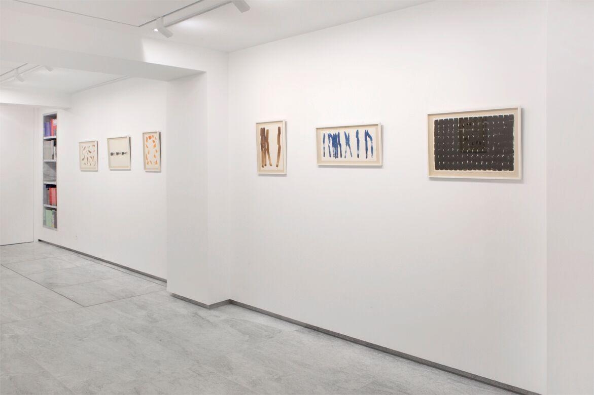 Lee Ufan, Lee Ufan at Kamel Mennour, photo 7
