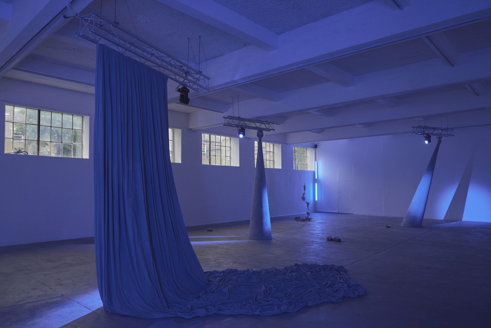 Nikita Gale, In a Dream You Climb the Stairs at Chisenhale Gallery, photo 7
