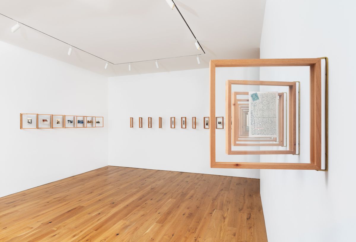 Iñaki Bonillas, Marginalia at Kurimanzutto, photo 3