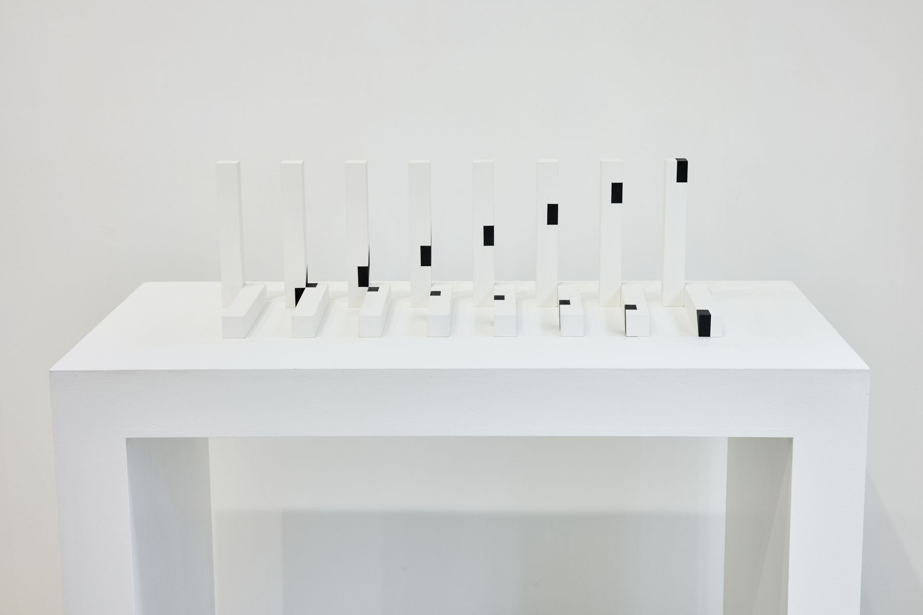 Roland Gebhardt, Diverse Vocabularies at David Richard Gallery, photo 15