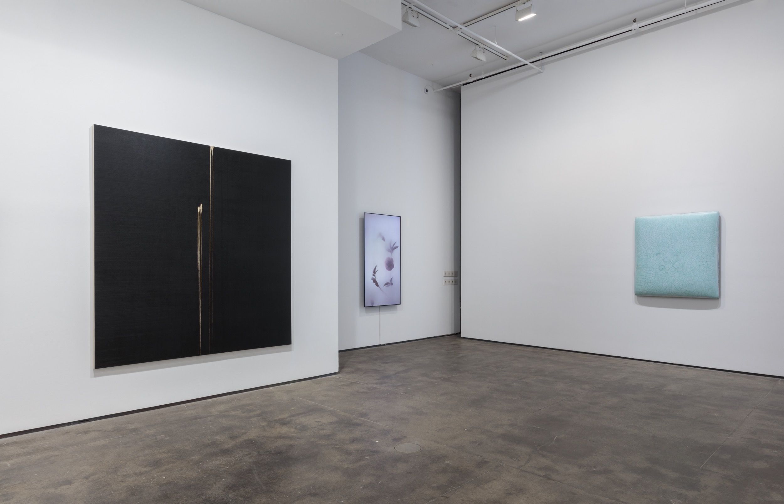 Installation view 2