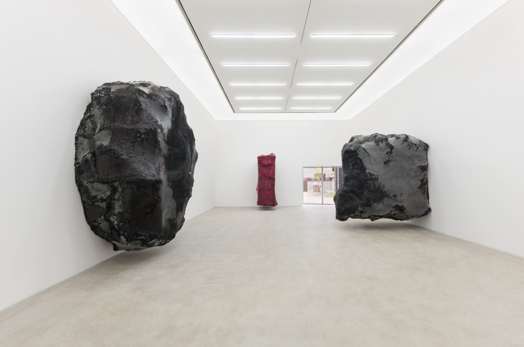 Anish Kapoor, Anish Kapoor at Kukje Gallery, photo 5