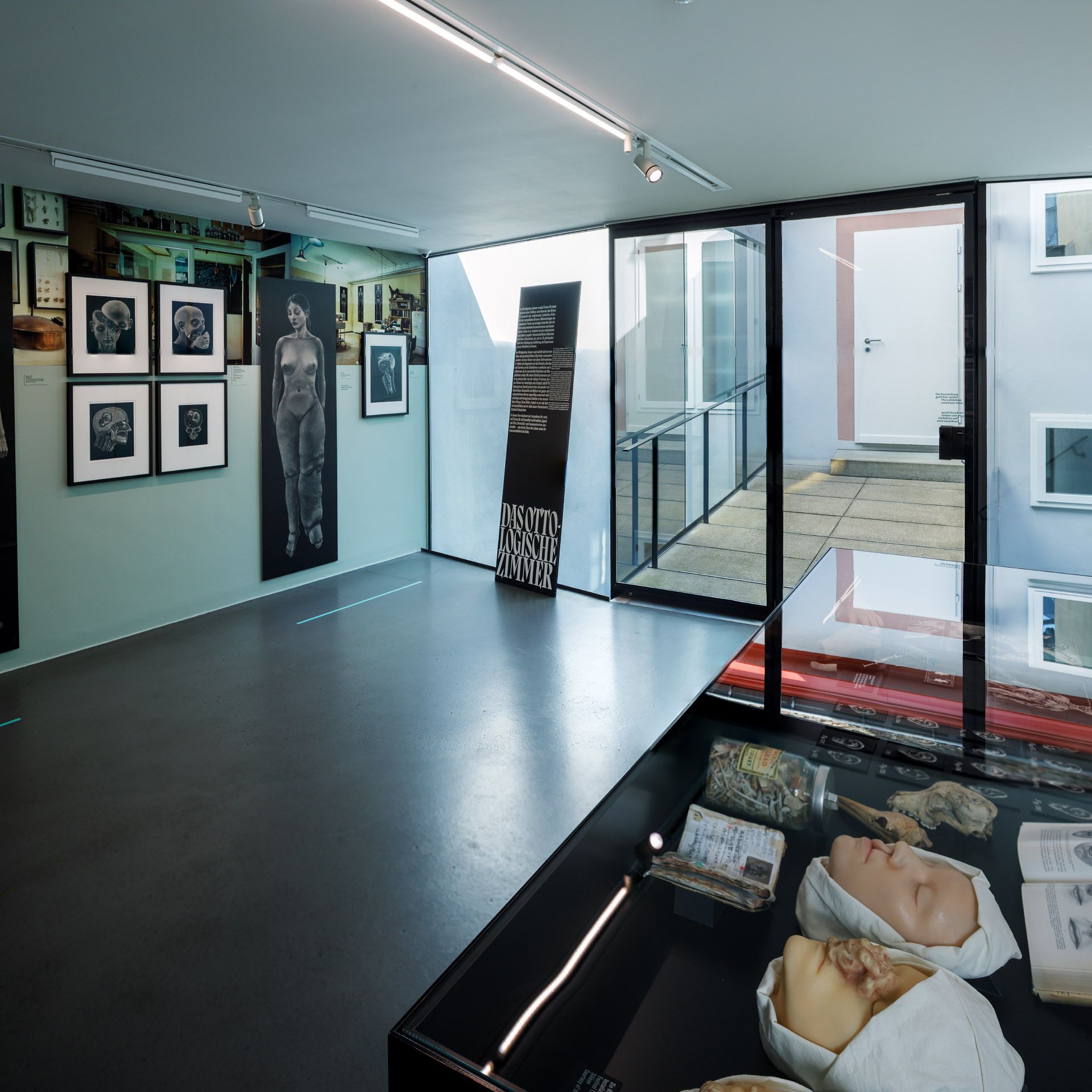 Thomas Ott, From Scratch at Cartoonmuseum Basel, photo 3