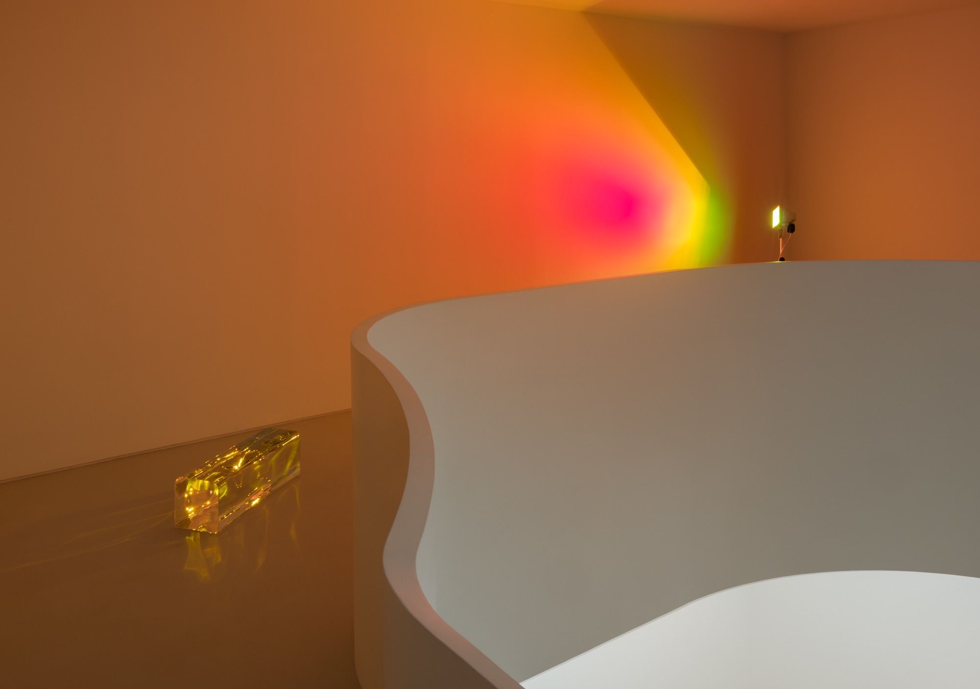 Ann Veronica Janssens, September in Seoul at Esther Schipper, photo 7