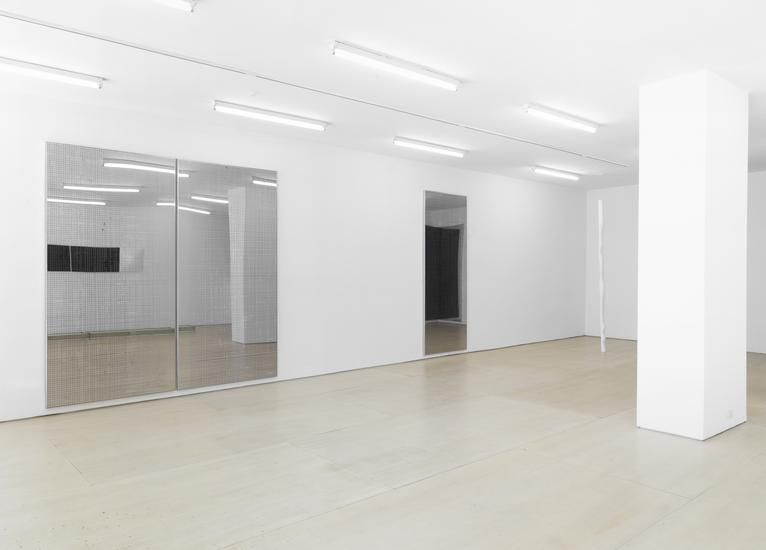 Dean Levin, A Long, Narrow Mark at Boesky East, photo 5