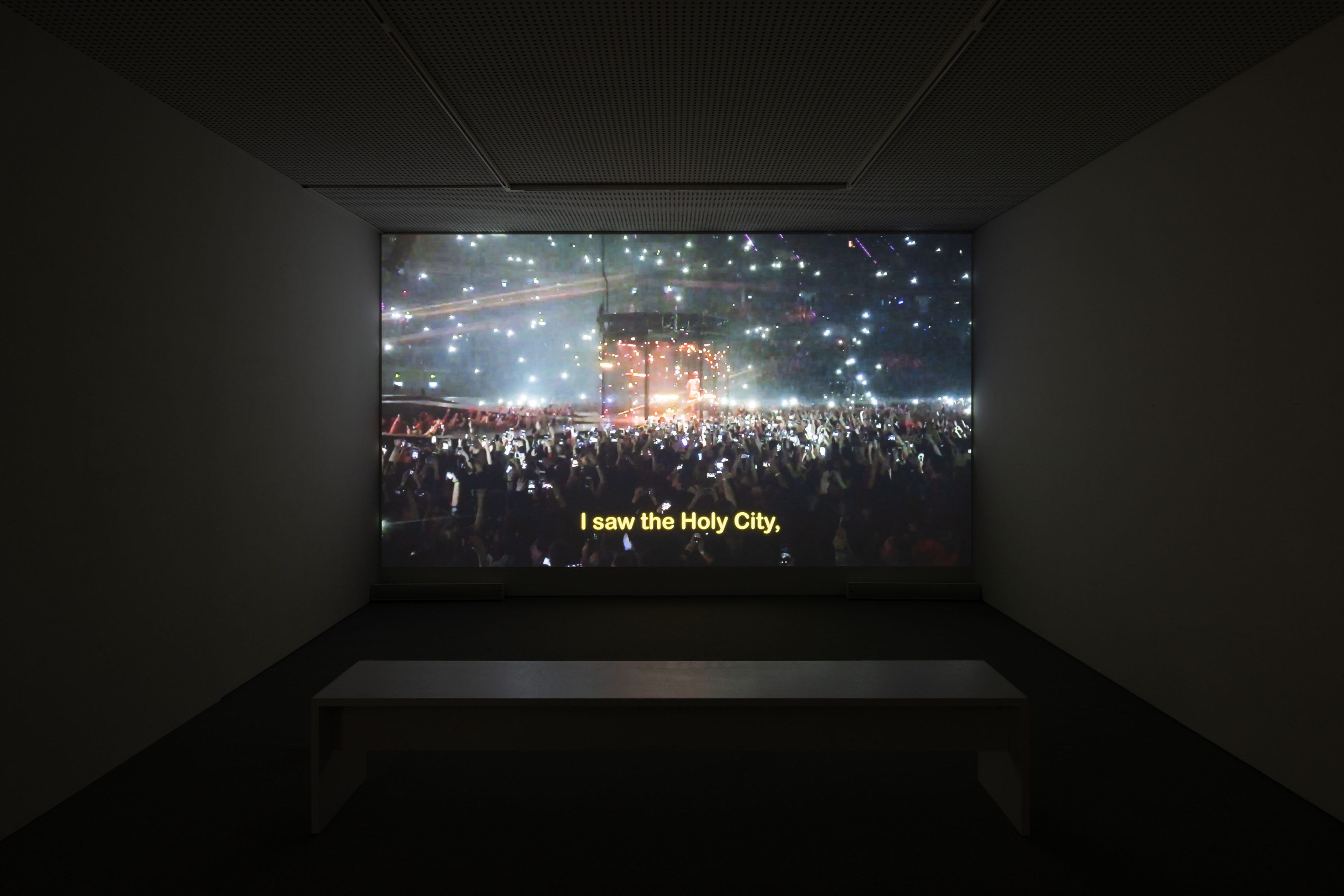 Paul Pfeiffer, Revelation 21 at Carlier Gebauer, photo 6