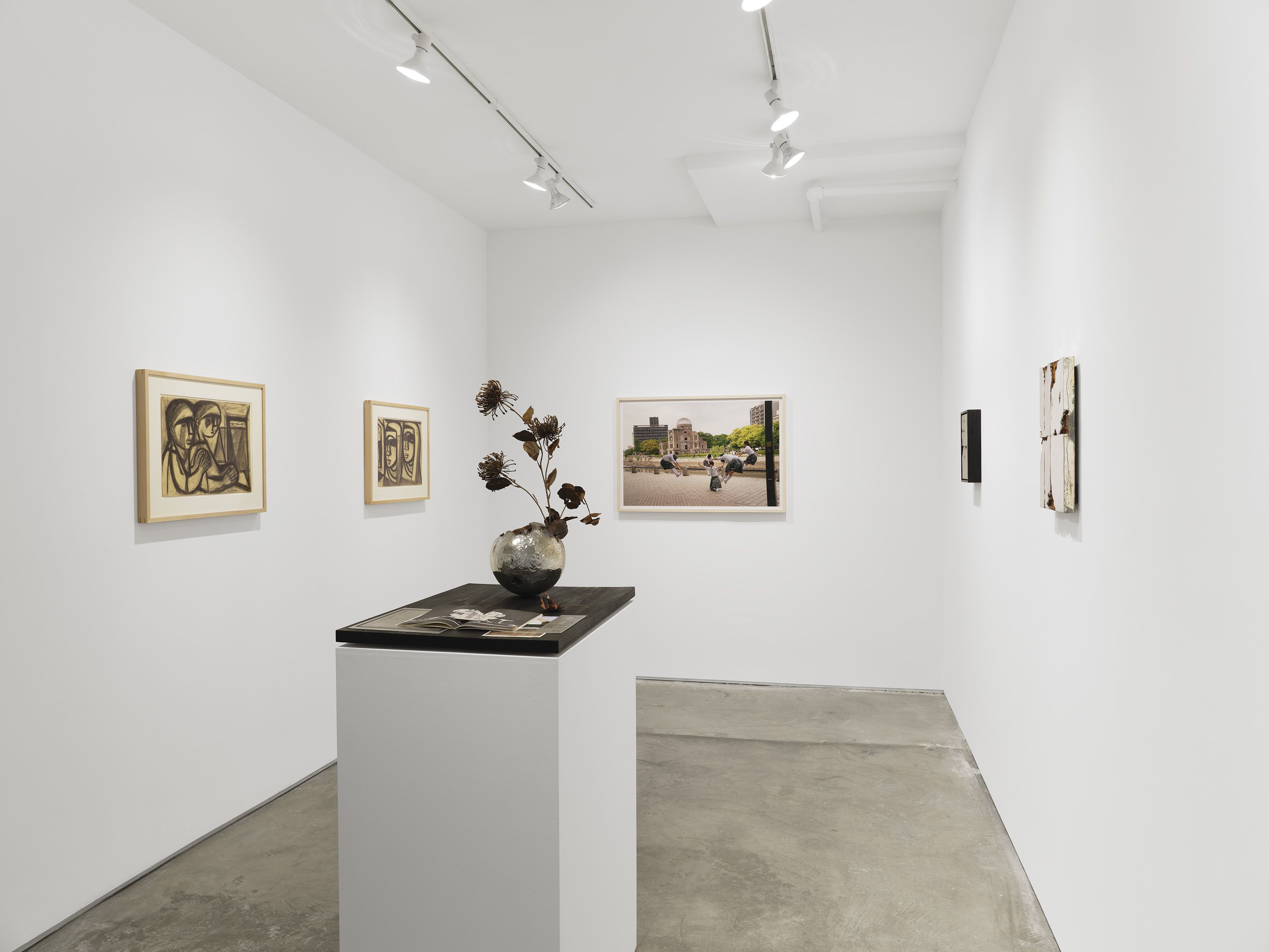 Life Studies, Life Studies at Seizan Gallery, photo 3