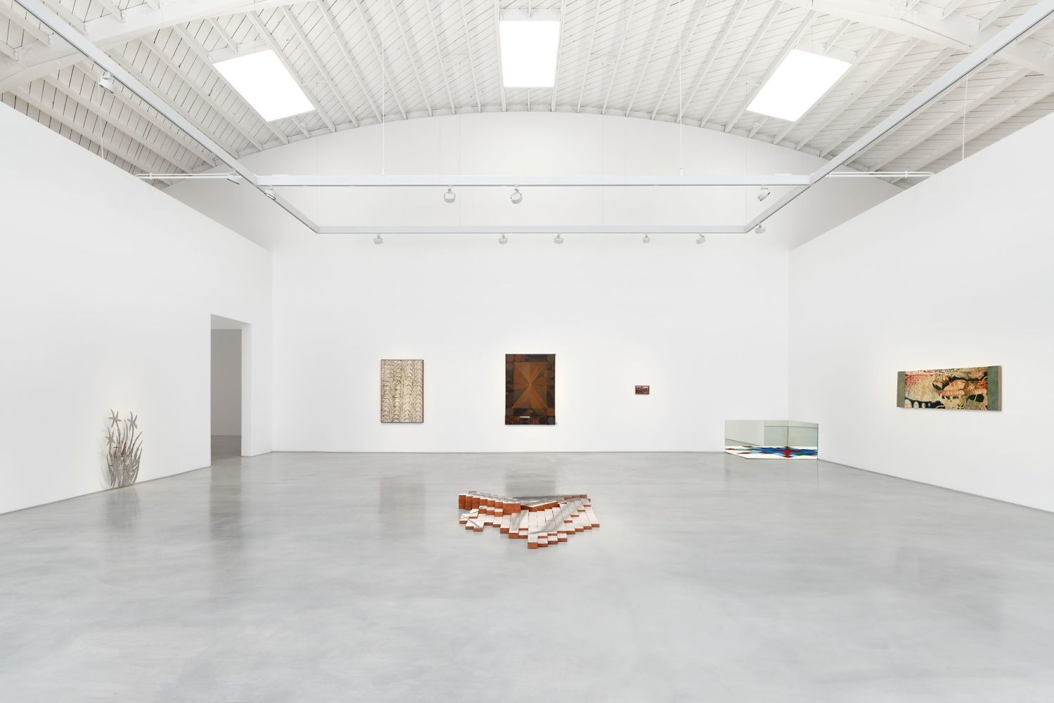 Back to the Earth, Back to the Earth at Roberts Projects, photo 3