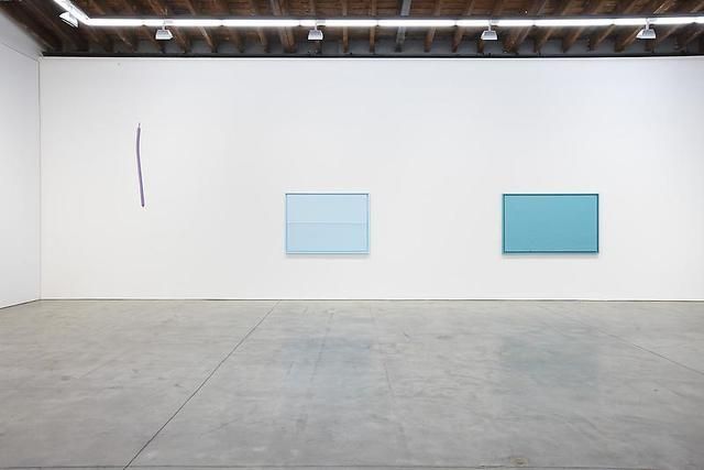 Tom Friedman, Paint and Styrofoam at Luhring Augustine, photo 3