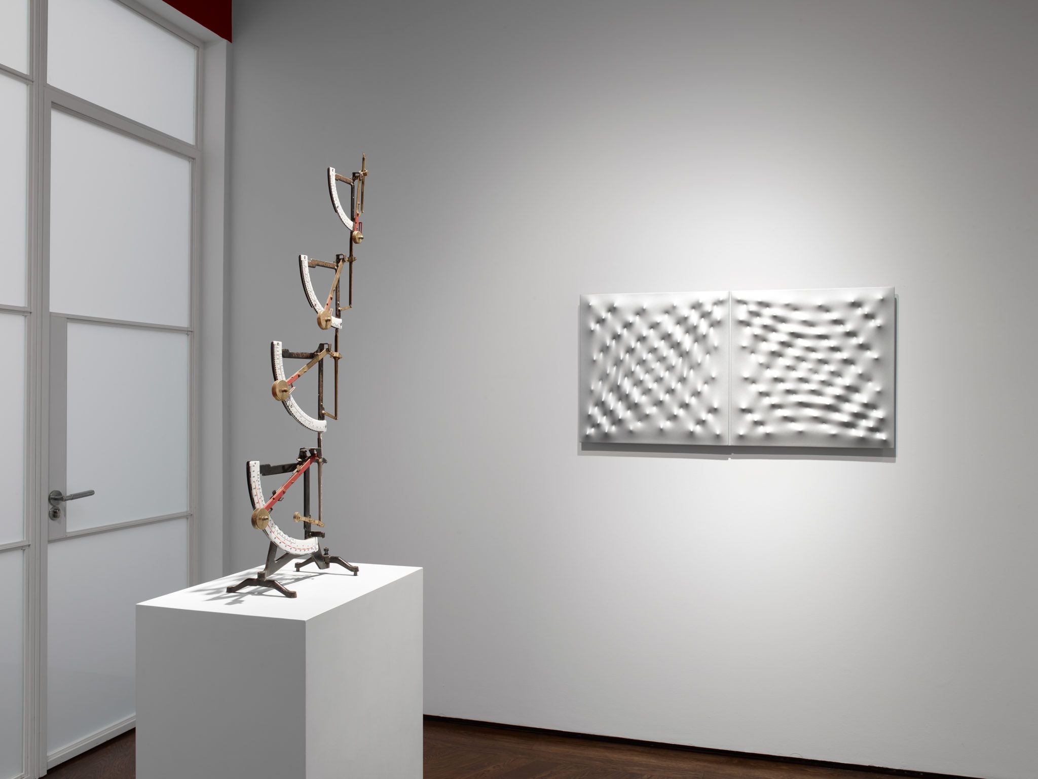 Enrico Castellani, image 3 of 7