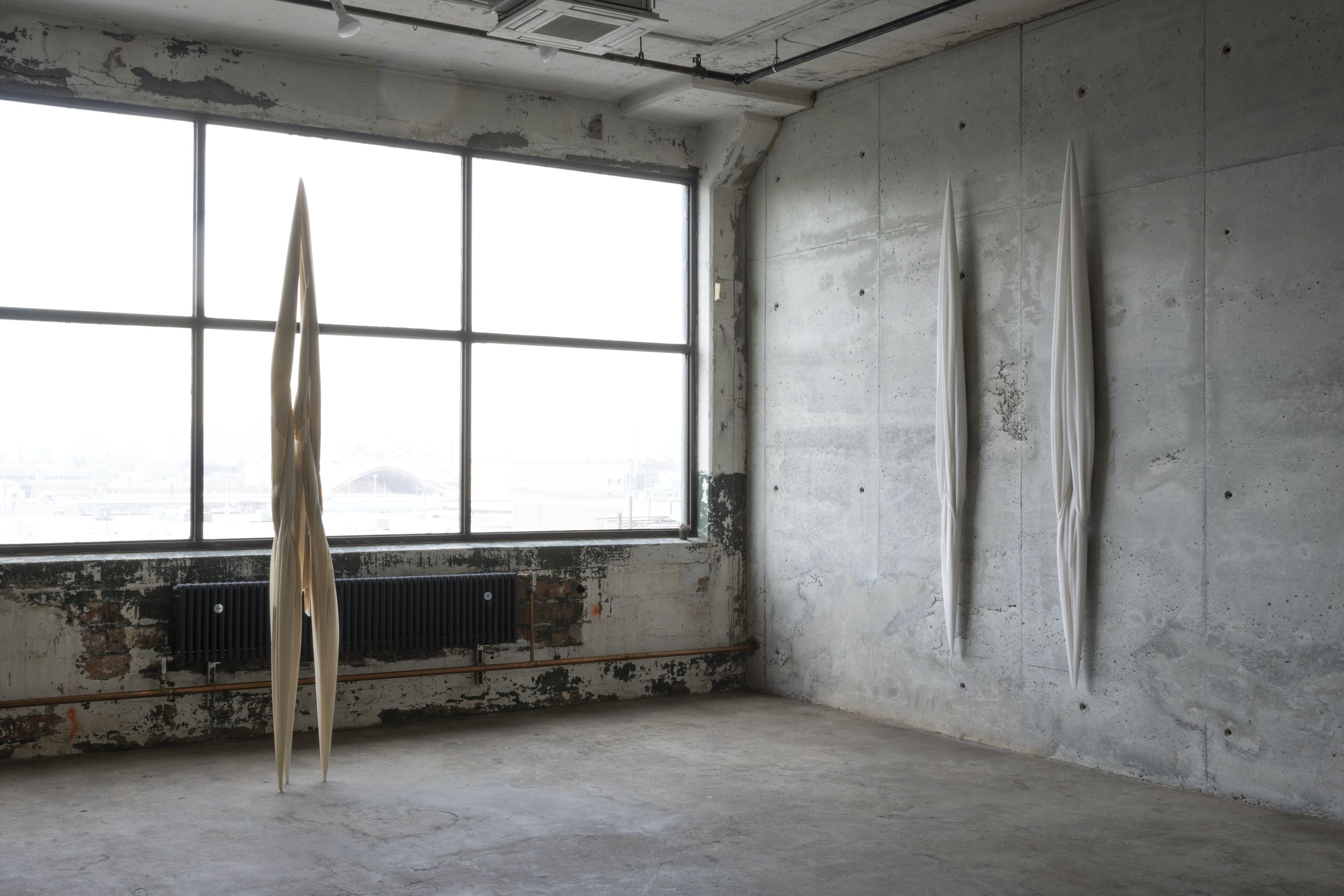 Eli Ping, Bone at Ramiken, photo 3